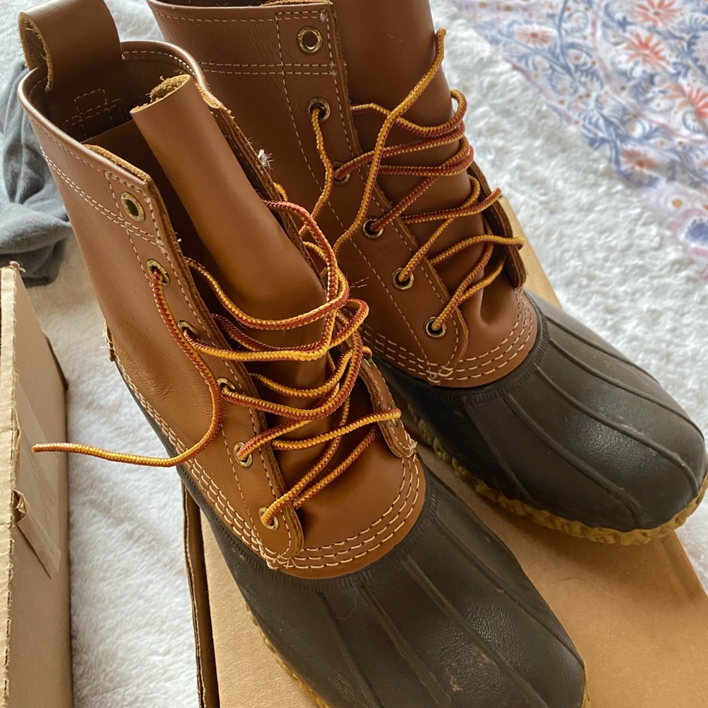 EUC Bean Boots